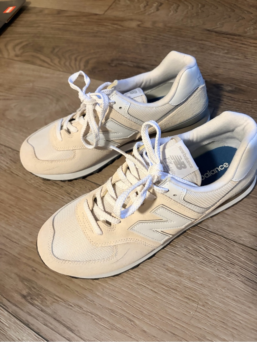 New Balance Cream 574 Classic Sneakers - Mens Size 10.5 - Like new